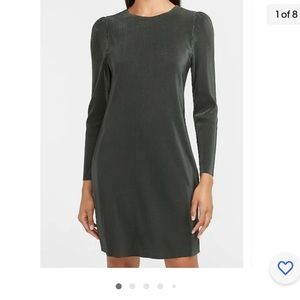 Green Pleated Puff Shoulder Long Sleeve Dress